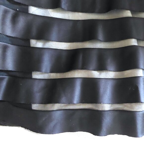 JS Collections Empire Waist V-Neckline Lace Black & Cream Long Dress Size 12. - Picture 6 of 12